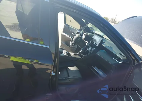 2021 Toyota Venza Xle from USA, damaged, VIN JTEAAAAH6MJ003282